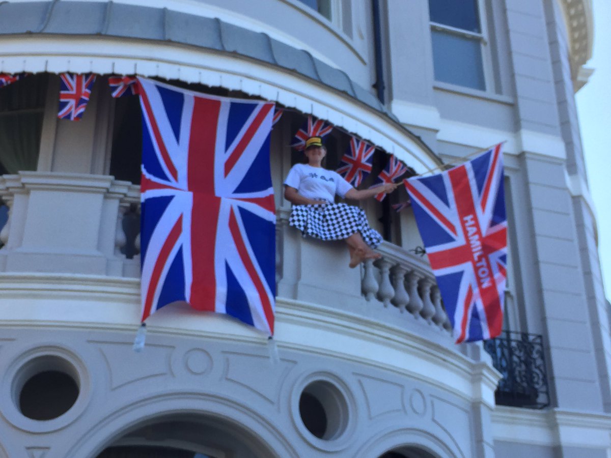 #AskCrofty It’s me, Mandy! Celebrating the British  Grand Prix from my seaside balcony &amp; showing support, as always  for Lewis.  #LewisHamilton #44TeamLH #6timeWorldChampion #SkyF1 #SkyCoverageRocks #WeRaceAsOne #BLACKLIVESMATTER