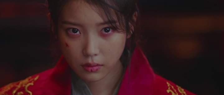 “Watching ‘Hotel Del Luna’ and her previous work ‘My Mister’ made me think that  #IU is a genius. She has the ability to intelligently find what to express and how to express it. Perhaps IU will show better performance by constantly trying to change.”Prof. Kim Gongsook, Critic