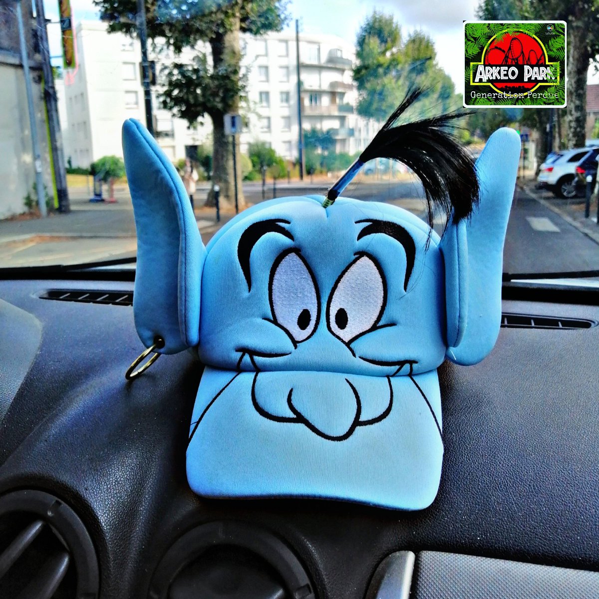 Aujourd'hui est un jour un peu magique !
On part tourner les 1ers plans d'ArkeoPark: Génération Perdue avec le camarade <a href="/WilliamValt/">William Pilet</a> !😉
Le projet <a href="/ululeFR/">Ulule FR</a> suit son cour, il vous reste encore 3 semaines pour participer !🎡🔥
➡️ ulule.com/arkeotoys1