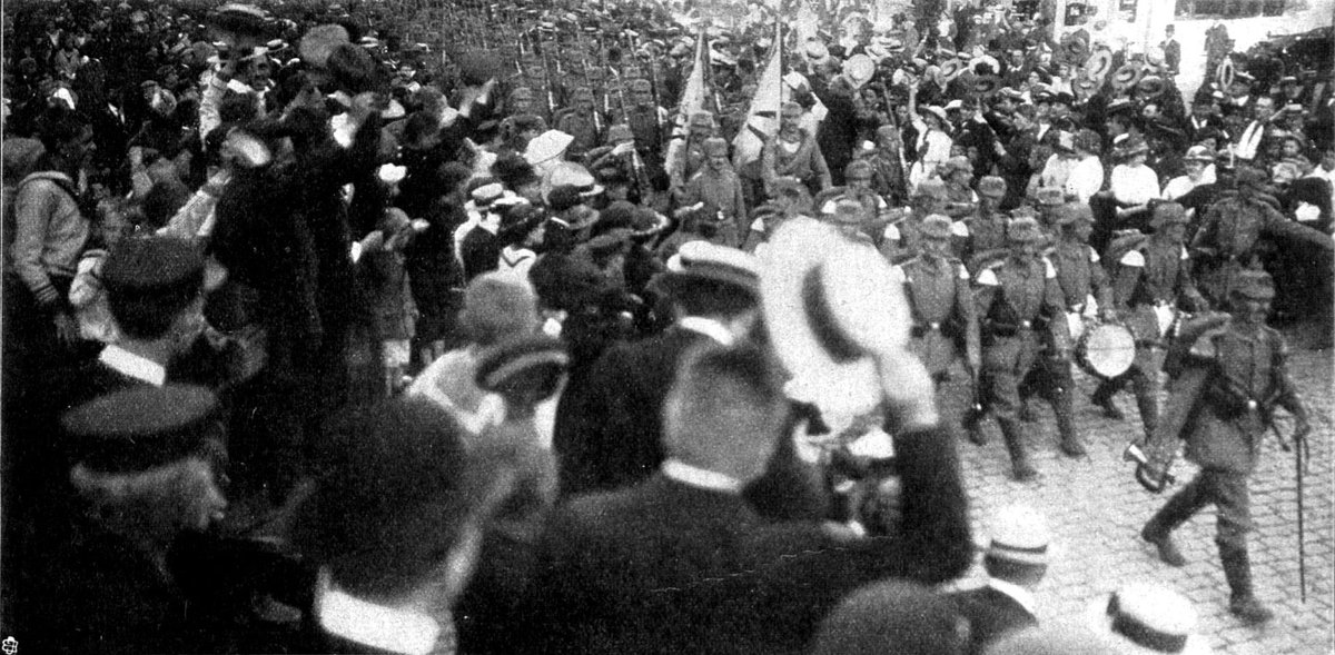 lame1418's tweet photo. Le 1er août 1914, l'Empire allemand déclare la guerre à la Russie. Le 3 août, l'Allemagne adresse le même message à la France. Le jeu  des alliances conduit en quelques jours à l'embrasement de l'Europe. La Grande Guerre va dévaster le continent pendant quatre ans. https://t.co/fNd5XWNe5s