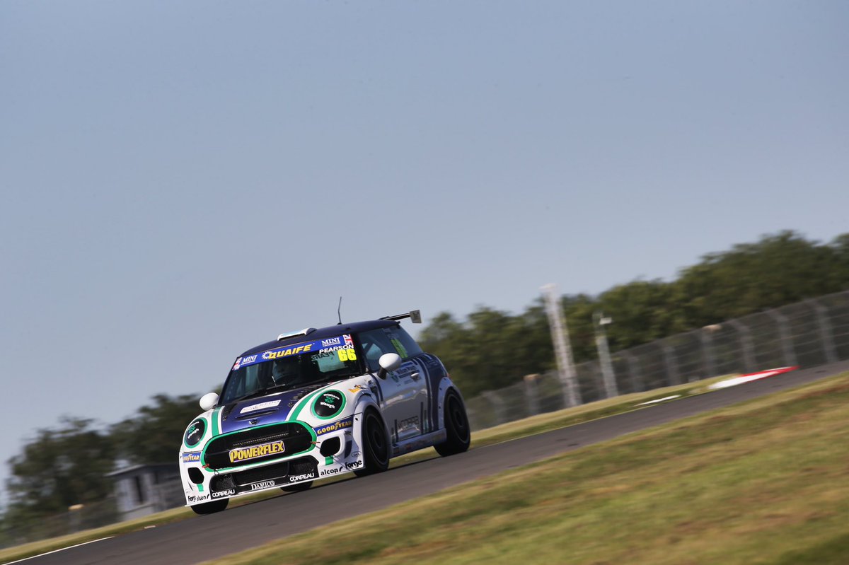 RonanPearson14's tweet photo. TOCA Saturday is here! Can’t wait for today. Qualifying will be interesting after a real positive FP2 session yesterday. We’ll bolt on fresh fronts and see how we go again today👊🏻

⏱Quali - 11.20
🏁Race 1 - 17.10

All live on TSL Timing. 

#double6 #jcw #tocapackage #btcc https://t.co/J5G7d23ae1