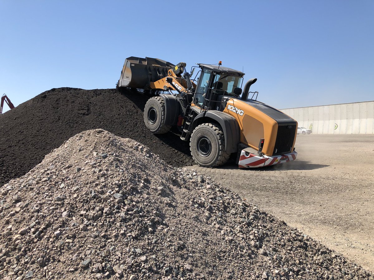 warwickward's tweet photo. It was scorcher yesterday! Perfect time to get this machine out ! Suns out ... BIG GUNS OUT ! πͺπ» βοΈπ¦
the @CaseCE_EU 1021G ! Call or drop us a message to enquire now! #CaseCE #WarwickWard #CASE1021G #casewheelloader https://t.co/pZafY2Cfqg