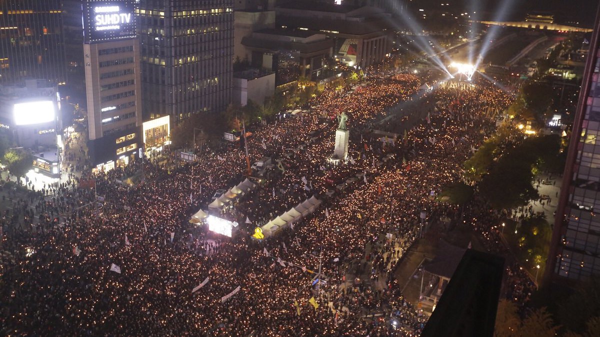 We don’t need to look only to books for inspiration and guidance: there are numerous examples of sustained peaceful action bringing down crooked governments. This  shows Seoul in 2017, when mass protest kicked out a corrupt president.   #revolt