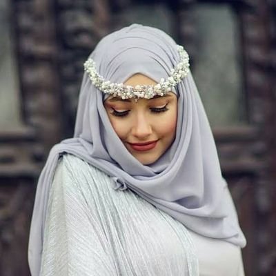IbnaNajeeb's tweet photo. -তোমার নোংরা পোশাকে
রিক্সাওয়ালাও মজা নেবে,😰

-আর তোমার পর্দাকে
ফেরেশতারা ও সম্মান দিবে😇 https://t.co/Vk1EhDK82R