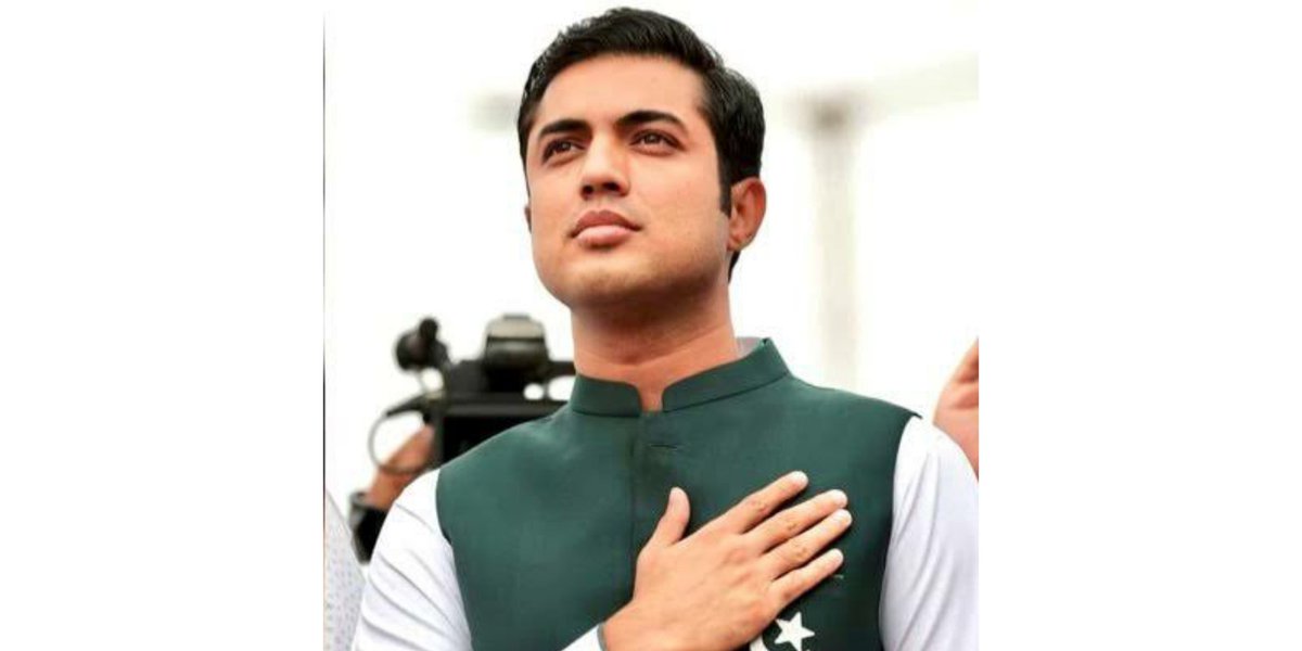 charm__ch's tweet photo. This mafia needs to be exposed and eradicated...they deal people according to their rules who will ask them 
More power to you sir
#istandwithiqrarulhassan
#iqrarulhassan https://t.co/CEXFc9oB1K
