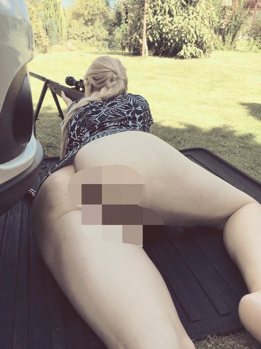 Pussy out, butt out = perfect sniper = me :-) Uncensored on https://t.co/6VPV5jRQ4p https://t.co/qda