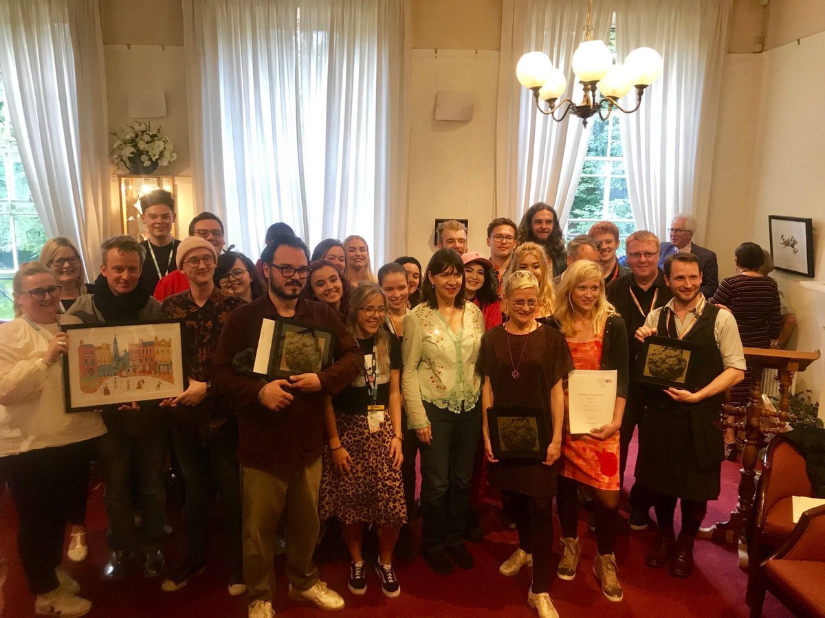 Grid Iron Theatre Co (@gridirontheatre) on Twitter photo 2/2 A few weeks later they received the Scottish Theatre on the Fringe Bright Sparks Award. That’s what <a href="/edfringe/">Edinburgh Festival Fringe</a> can do for you! <a href="/SDTNtweets/">SDTN</a> <a href="/PleasanceFuture/">Pleasance Futures</a> <a href="/NetworkSDTN/">The Network</a> #MakeYourFringe 2/2 A few weeks later they received the Scottish Theatre on the Fringe Bright Sparks Award. That’s what <a href="/edfringe/">Edinburgh Festival Fringe</a> can do for you! <a href="/SDTNtweets/">SDTN</a> <a href="/PleasanceFuture/">Pleasance Futures</a> <a href="/NetworkSDTN/">The Network</a> #MakeYourFringe