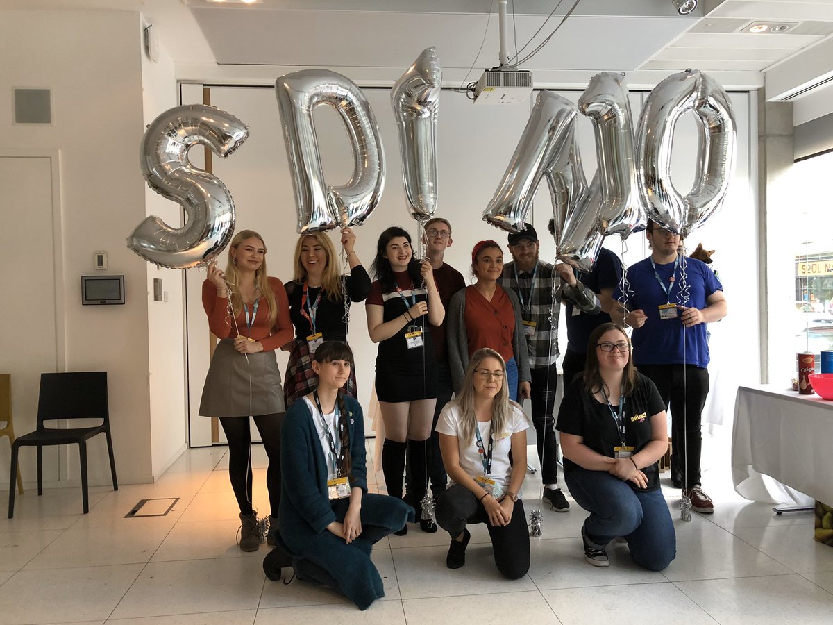 Grid Iron Theatre Co (@gridirontheatre) on Twitter photo This time last year this lovely bunch were in tech getting ready to make their professional debuts in #TheBrunchClubShow <a href="/edfringe/">Edinburgh Festival Fringe</a> <a href="/PleasanceFuture/">Pleasance Futures</a> <a href="/SDTNtweets/">SDTN</a> <a href="/NetworkSDTN/">The Network</a> #MakeYourFringe 1/2 This time last year this lovely bunch were in tech getting ready to make their professional debuts in #TheBrunchClubShow <a href="/edfringe/">Edinburgh Festival Fringe</a> <a href="/PleasanceFuture/">Pleasance Futures</a> <a href="/SDTNtweets/">SDTN</a> <a href="/NetworkSDTN/">The Network</a> #MakeYourFringe 1/2