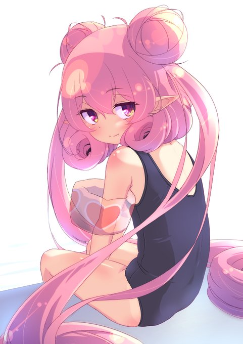 私はここで見てますから泳いできていいですよ? 