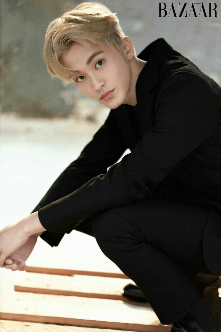 Blonde model Mark  the god-tier visual  #HappyMarkDay #MarkInOurHearts #스물둘_마크가_빛날_시간