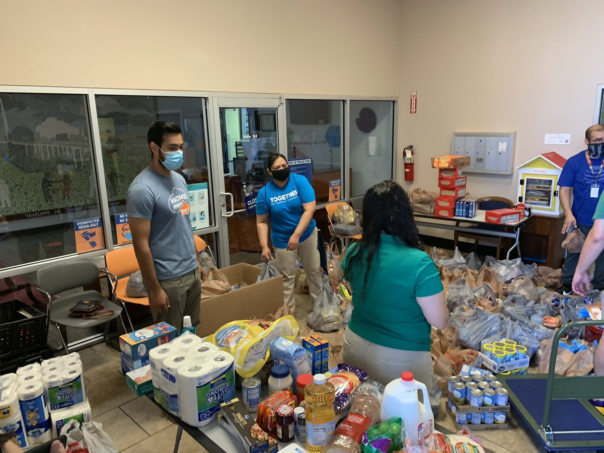 Our HACEMOS Dallas #EstamosContigo food drive has officially kicked off here at <a href="/westdallasbgc/">West Dallas Boys & Girls (formerly TRM)</a> Thank you to <a href="/untlambdas/">UNT Lambdas</a> <a href="/CBRE/">CBRE</a> and <a href="/HACEMOSatATT/">HACEMOS ERG</a> volunteers for lending a hand!