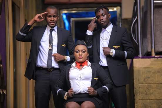 babatvuganda's tweet photo. #babatvPartyGroove
Get ready for the entertainment marathon till dawn as #Deejaywickywicky , #SandraSanjjaOmuzibu and #Mcjerry will be injecting you with an overdose of excitements live on your screens starting at 10pm tonight. @877babafm @wickywicky256 https://t.co/bRQJMR0nBQ