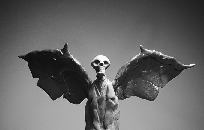 Парить голову. Как зовут летающую голову. Википедия про летающую башку. Sculpture of w.b. Yeats (1990) by Rowan Gillespie. Sligo, Ireland. Photo by Frank Coughlan.