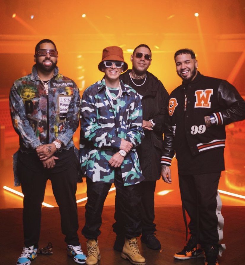 dailyAnuel's tweet photo. .@Anuel_2bleA x @yandeloficial - “POR MI REGGAE MUERO” 🔜🚨 EL VÍDEO OFICIAL YA MISMO EN LA CALLOSA 👹 📸: @JVIneris #RealHastaLaMuerte #LosIntocables https://t.co/FDAGolMv0i
