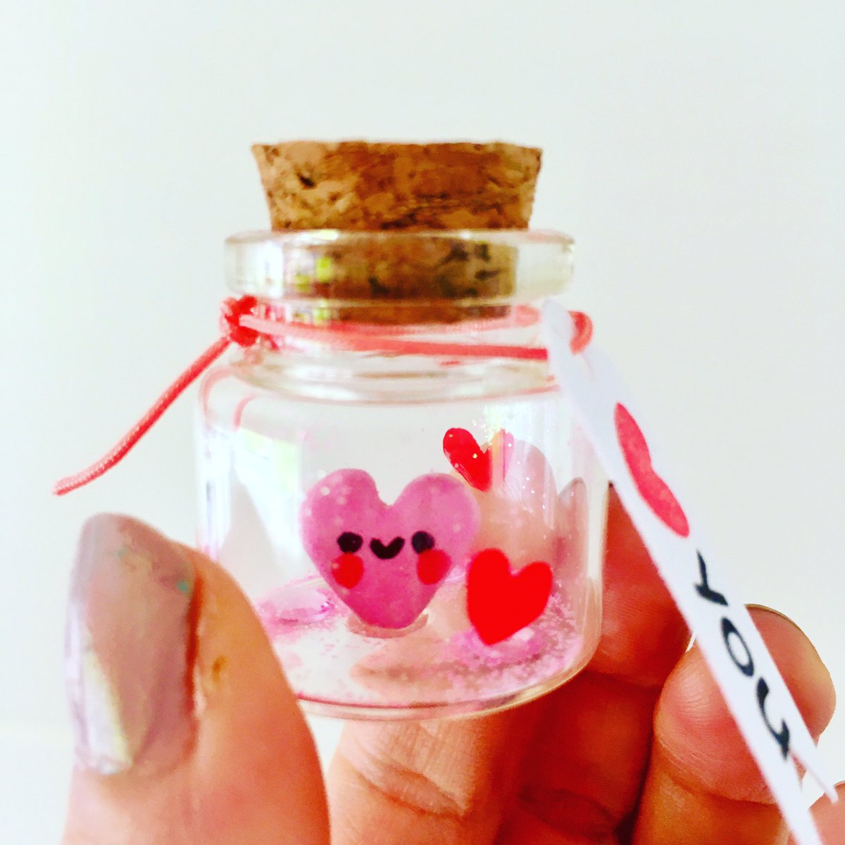 madebyjaneB's tweet photo. Happy #crafturday ! I’ve been sending these pretty pink hand painted #heartgifts in a bottle to lovely customers- cute #lovegifts with tiny personalised messages inside! X 💖
#SaturdayVibes #cutegifts #giftsforher #tinycute #UKGiftAM #ukgifts #etsyuk
https://t.co/ijc6UGQzeW https://t.co/z8neWwevJ2