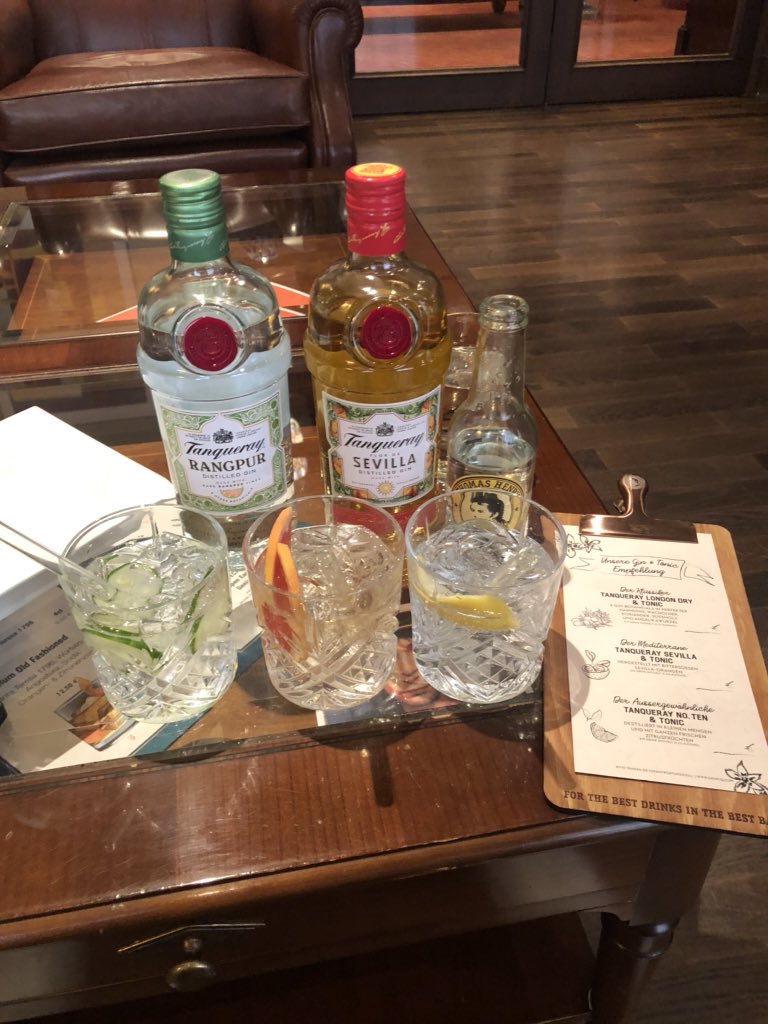 Ich nominiere <a href="/HechtFriedemann/">Hecht + Friedemann</a> für ein Foto ohne Menschen und Erklärungen