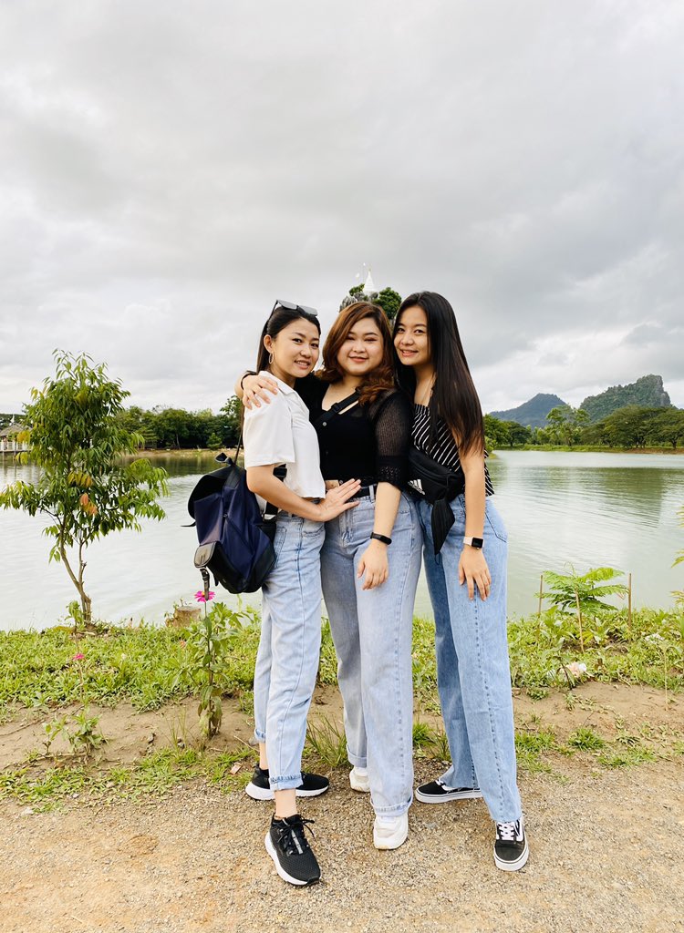 nawehnyaw's tweet photo. You know! 🥳 Our love is priceless ❤️
#mysoulmates #tripwithbesties #Lifelovelaughter #MyVIPs https://t.co/nC3tWN7FbQ