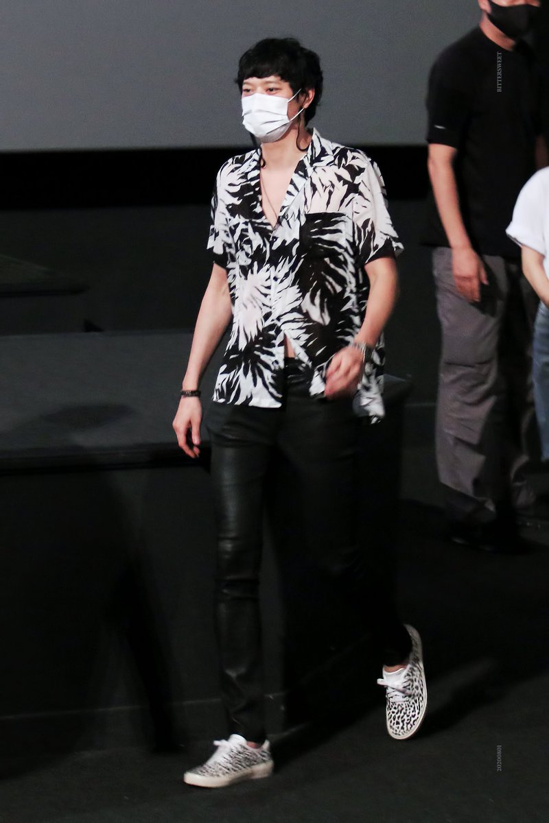 200801 #강동원

blog.kakaocdn.net/dn/ePphXs/btqG…