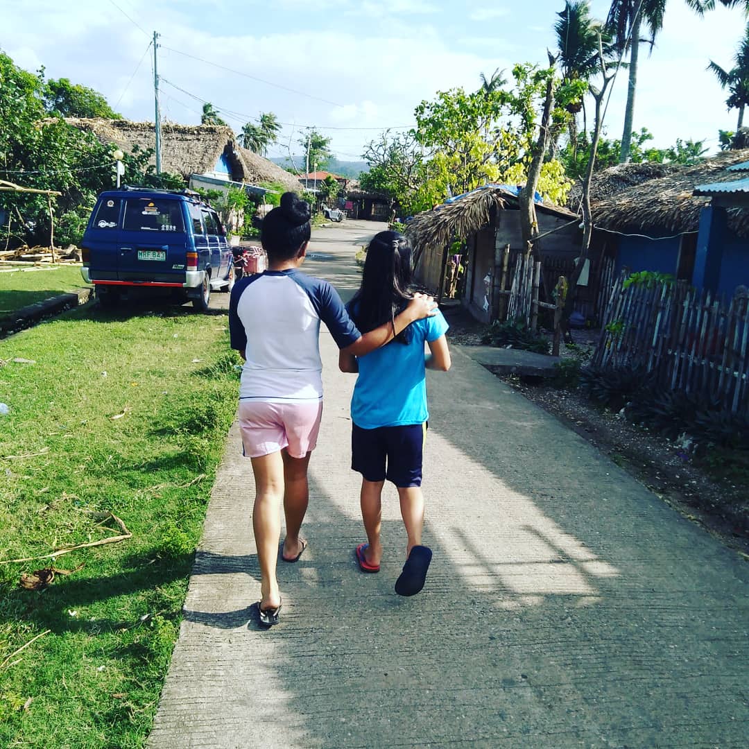 ValeraMelinda's tweet photo. It's not about who's real to your face, it's about who stays real behind your back. 😘😘 ❤️💙 MelAnn 💋 ILYmBF 😍 😍 https://t.co/vIHR1jD5vB
