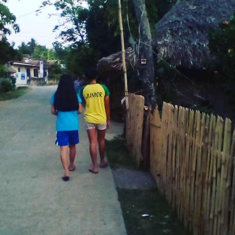 ValeraMelinda's tweet photo. It's not about who's real to your face, it's about who stays real behind your back. 😘😘 ❤️💙 MelAnn 💋 ILYmBF 😍 😍 https://t.co/vIHR1jD5vB