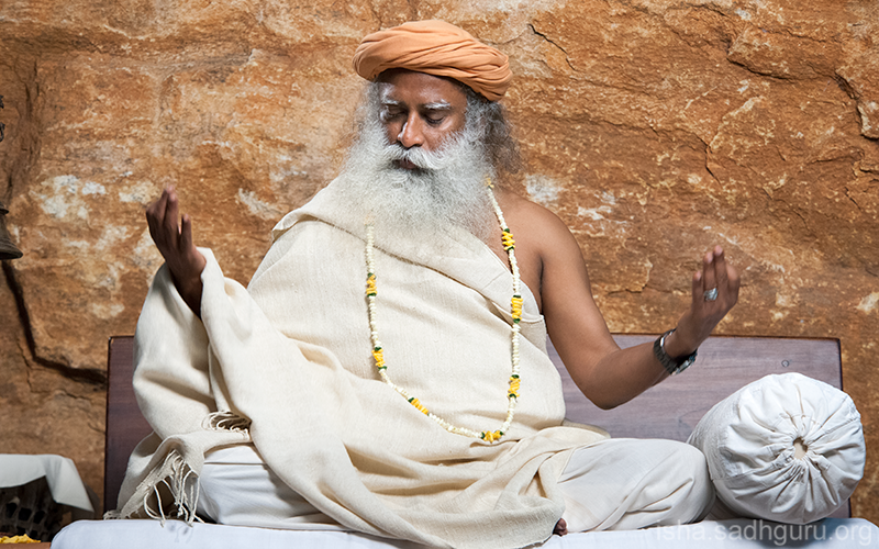 SadhguruJV's tweet photo. Only a Human is a Being, which means you have the capacity to be the way you want to Be. #SadhguruQuotes https://t.co/wAKptrbsVu