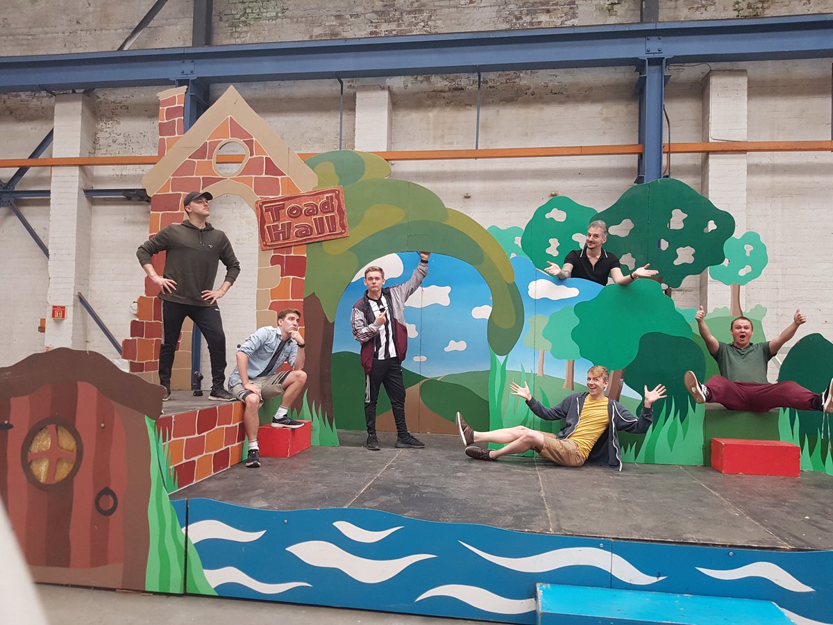 Immersion Theatre tweet media