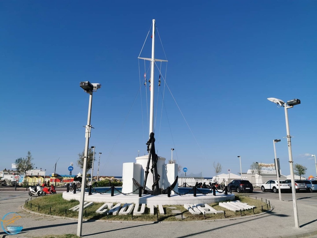On Tour in Riccione 🛴

#wr1 #riccione #italien #bellaitalia #grandericcione #forzariccone #riccionereisenschien #cityreisebüroschien