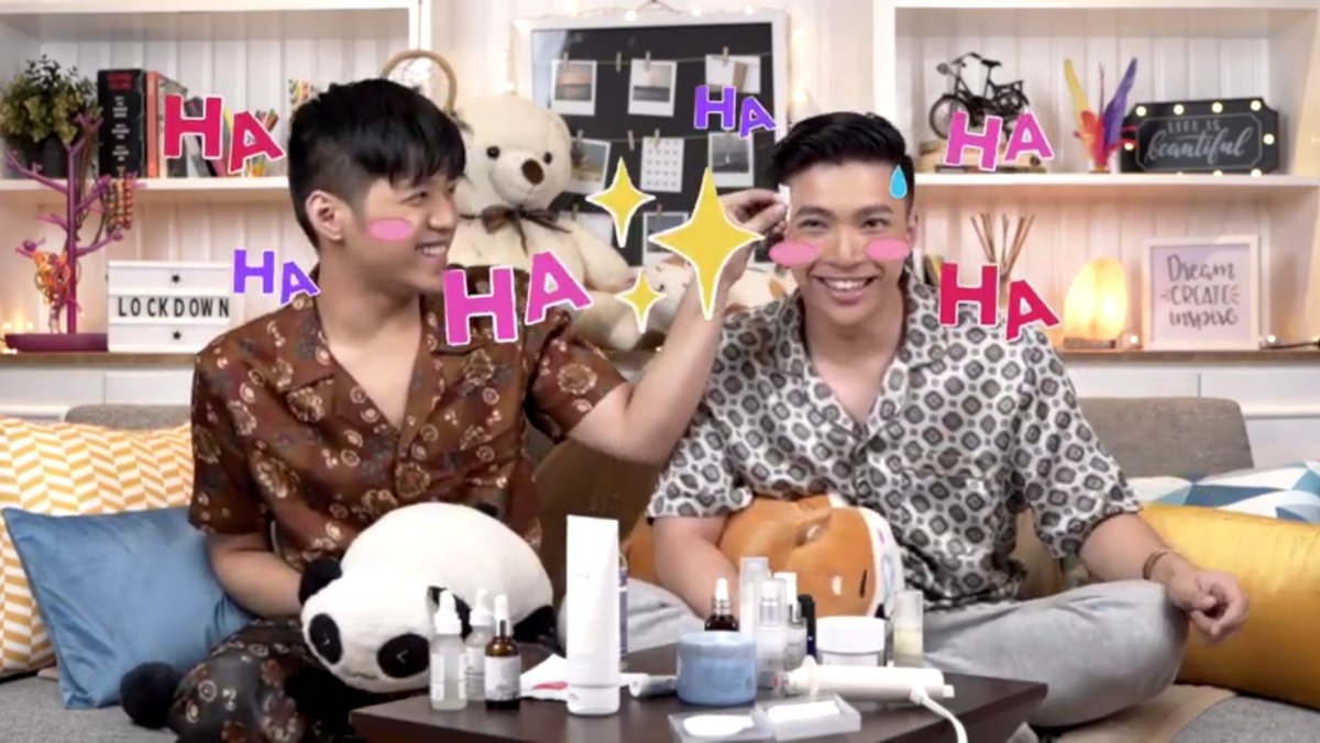 pinoyboyslove's tweet photo. Juiceko, wala na ako naintindihan sa mga sinabi niyo. Kinilig lang talaga ako. HAHAHAHHA!!
Maghahanap nalang ako nang mag ka-Care sakin. π€£
@aleckevin_ @rafiecake
#KeyChenLockdownTips
Watch here: https://t.co/E1FDOM3VxA https://t.co/G5enYLgdUy