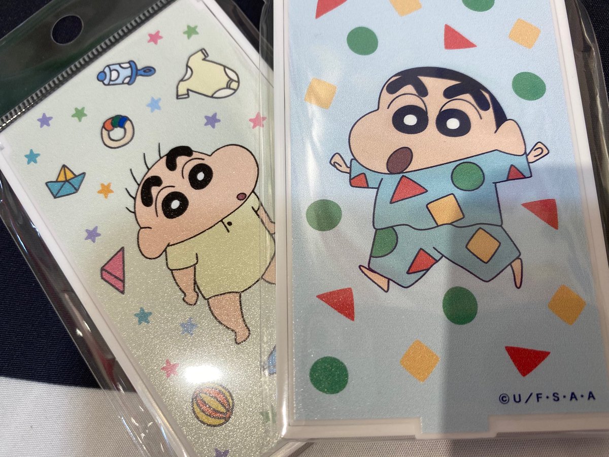 公式 クレヨンしんちゃんオフィシャルショップ アクションデパート札幌店 新商品のご紹介です どこにでも持ち運べるミラーが登場しました 柄もパジャマ柄 相関図柄 Babyしんちゃん柄 の3種類をご用意しております ミラー各 650 税 公式 クレヨンしんちゃんオフィシャルショップ アクションデパート札幌店 新商品のご紹介です どこにでも持ち運べるミラーが登場しました 柄もパジャマ柄 相関図柄 Babyしんちゃん柄 の3種類をご用意しております ミラー各 650 税