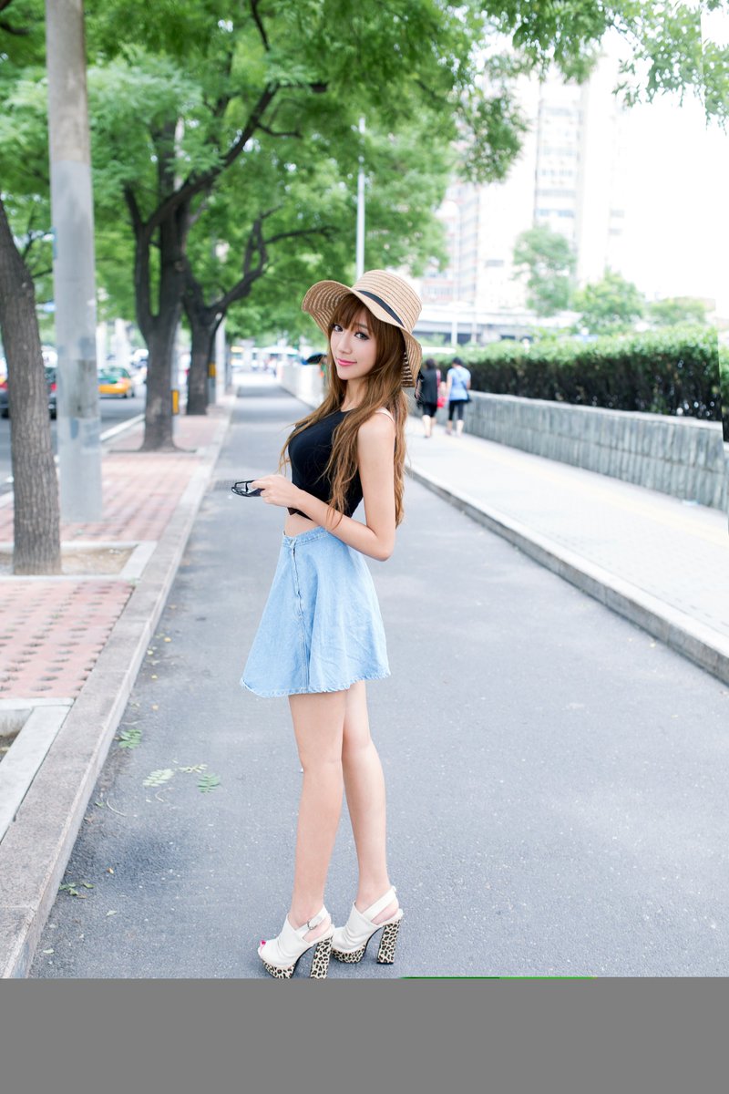 mqfjS4mKEx7kev6's tweet photo. 美图分享所以完整套图均在免费电报群:https://开头 https://t.co/RK23b96lrI
#美女图片 #丝袜美女 #人体艺术 #美腿 #大胸美女 #亚洲美女 #中国美女 #模特套图 #BeautyPictures #StockingsBeauty #BodyArtBeautiful #LegsBigBreast #BeautyAsianBeauty #ChineseBeauty #ModelSet https://t.co/AXbpfFcUPa