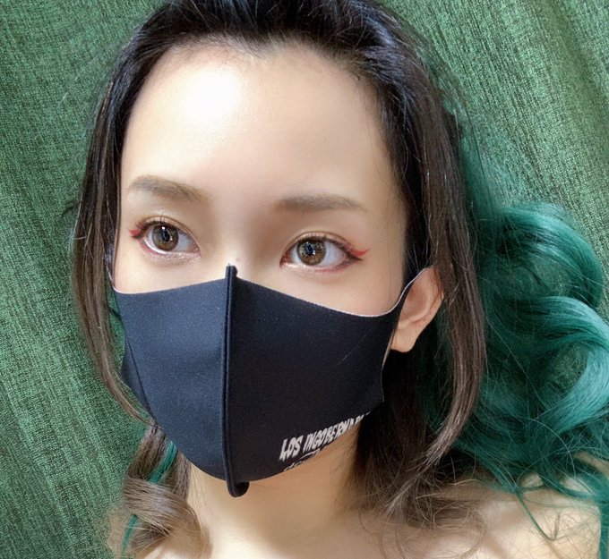 コスプレイヤー成賀久瑠王 (なるがくるみ)のTwitter画像33