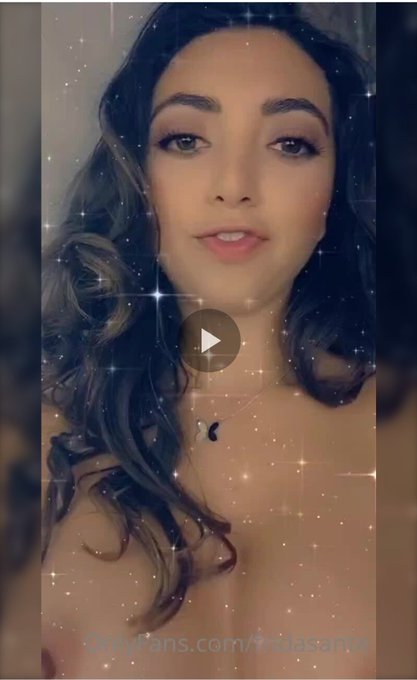 Watch Frida Sante's leaked NSFW photo on TwXstars