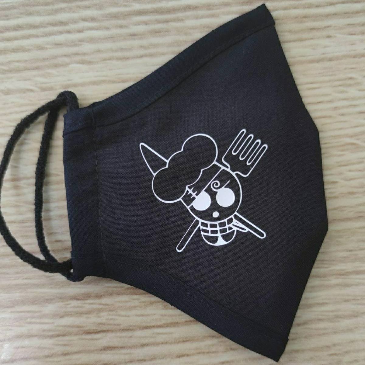 MundotextilPlus's tweet photo. Máscarillas personalizadas. #mundotextil #mascarillas #onepiece #series #tvfilms https://t.co/WQYHlAWDJc