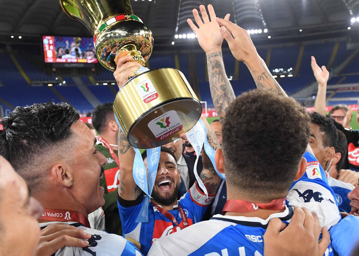 sscnapoli's tweet photo. 94 anni di vita per un’immensa storia d’amore! 💙

#ForzaNapoliSempre https://t.co/wdldGW7F2m