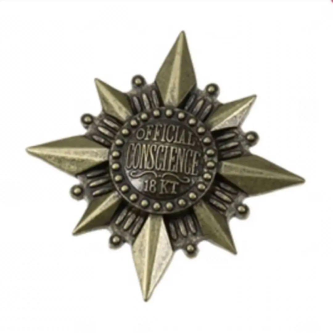 723 Natsumi 僕はディズニーについあまり知りませんがツイステくんの次のイベントはキャラクターの衣装にジミニー がアニメ本編終盤で授与される良心の証であるバッジによく似たアイテムが付いていて僕は嬉しいです T Co 3ywbmrp2xa Twitter