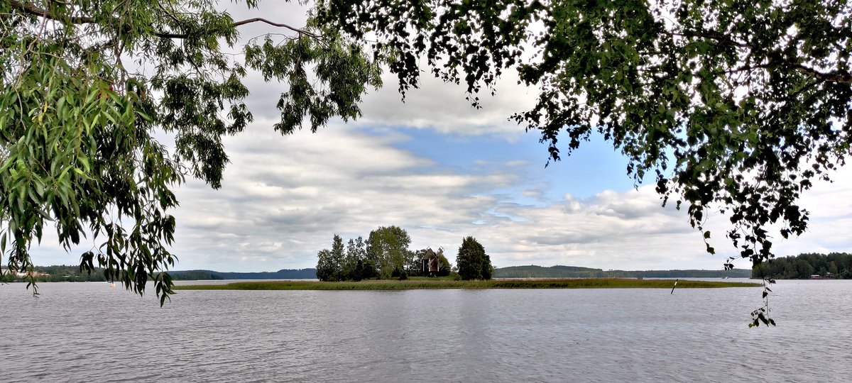 JaanaPrada's tweet photo. #FirstOfAugust #Finland #Kuopio #LakeSaimaa #NaturePhotography #StormHour https://t.co/ZGrBw69Skd