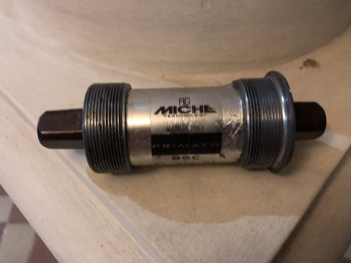 Cyclery11's tweet photo. WTS #fnfjb

Item : Bottom Bracket (BB) Miche Primato 68x107

Cond : Good used ( gasampe sebulan since beli baru)

Price : IDR 550,000

Made in Italy https://t.co/ou6SAHx8GC