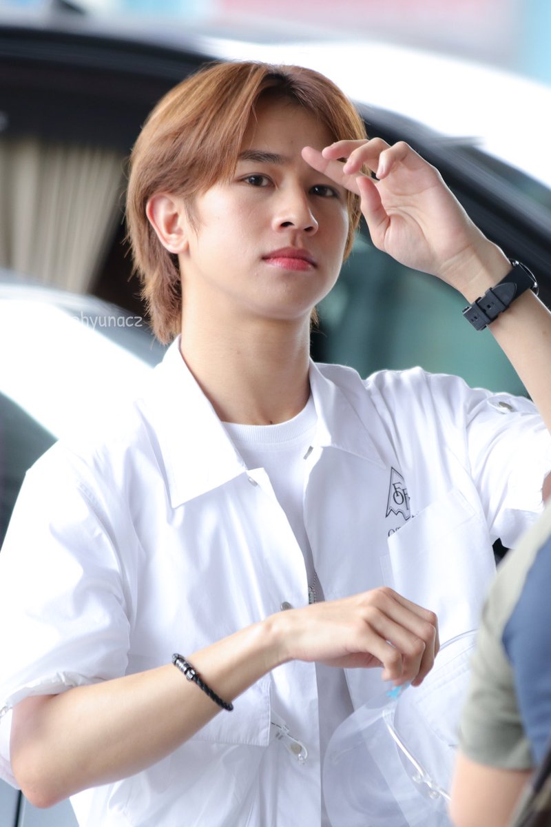 hyunacz's tweet photo. ไอเริ้ปพี่ฟลุ้ค ♡ 
#เจ้าแก้มก้อน #fluke_natouch 
#KazztripxUWMAseries https://t.co/IoockH4FwY