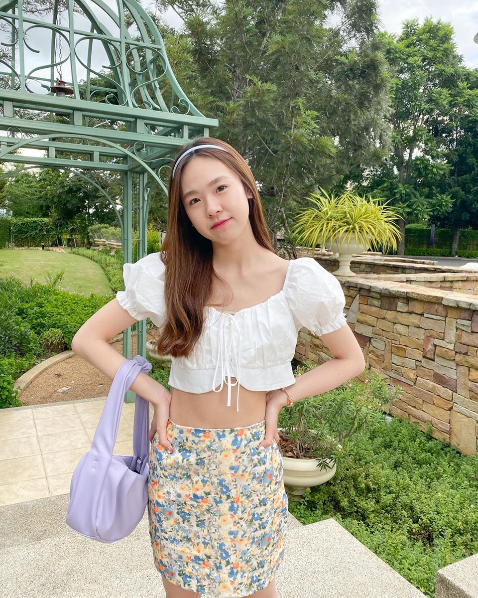 ig  : #eenujj 
😐☹️