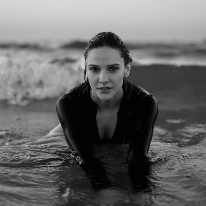 Elimi Bırakma Official1 (@azcenin) on Twitter photo 