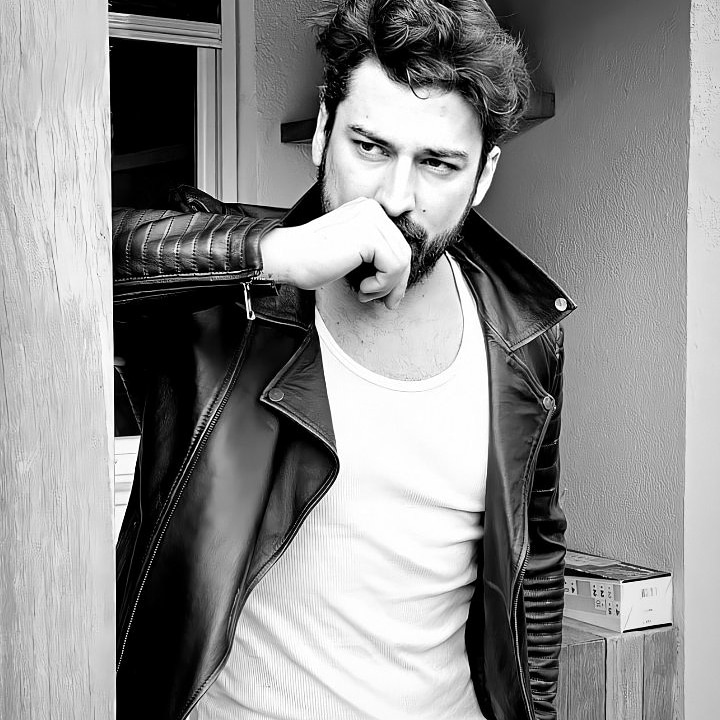 Elimi Bırakma Official1 (@azcenin) on Twitter photo 