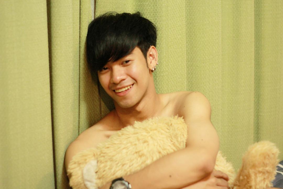 TMoustafah's tweet photo. ก็โสดเรื่อยเรื่อยอ่ะครับ แฮร่ 😝 https://t.co/JtWCDa9bFS