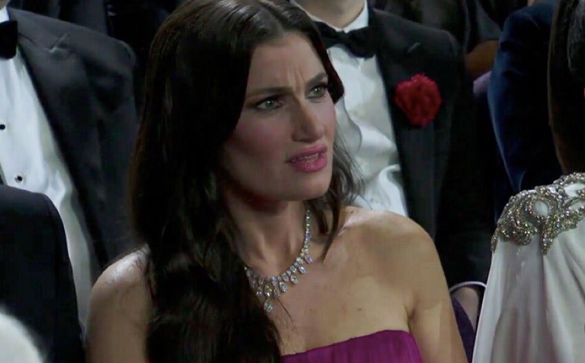 ElizaManhattan's tweet photo. Happy National GF Day to this amazing woman! #Fanzel #MaybeNextYearIWillHaveMyOwnGF #ButForNow #Idina https://t.co/D0OkcoY2bz