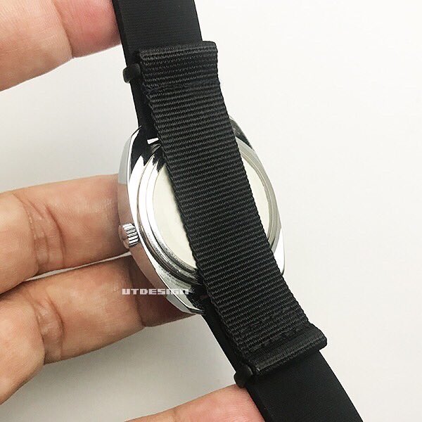 utdesign's tweet image. 裏蓋部のみNATOベルト化するパーツについてブログにアップしました。
utdesign.net/natoband/
#yema #jumphour #メカデジ  #腕時計