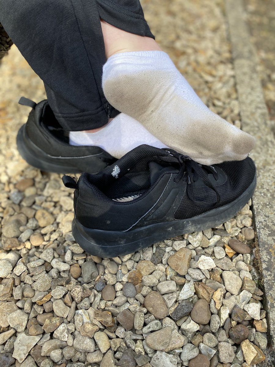 twinkletoesdce's tweet photo. worked hard on these socks for a lucky someone 😈 I think they’re ready, hot damn they’re steamy 😉 #sockfetish #usedsocks #dirtysocks #usedsocksforsale #footpics #oldsneakers #socks #smellysocks #stinkyfeet #oldtrainers https://t.co/bAEKtG9eJ3