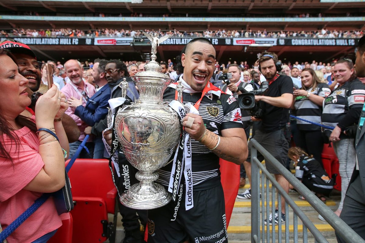 EhamFonua's tweet photo. 5 Years To This Day, I First Put Pen To Paper With @hullfcofficial Watta Journey Its Been. #Grateful #Blessed #24nua https://t.co/5u1PTf0zhz