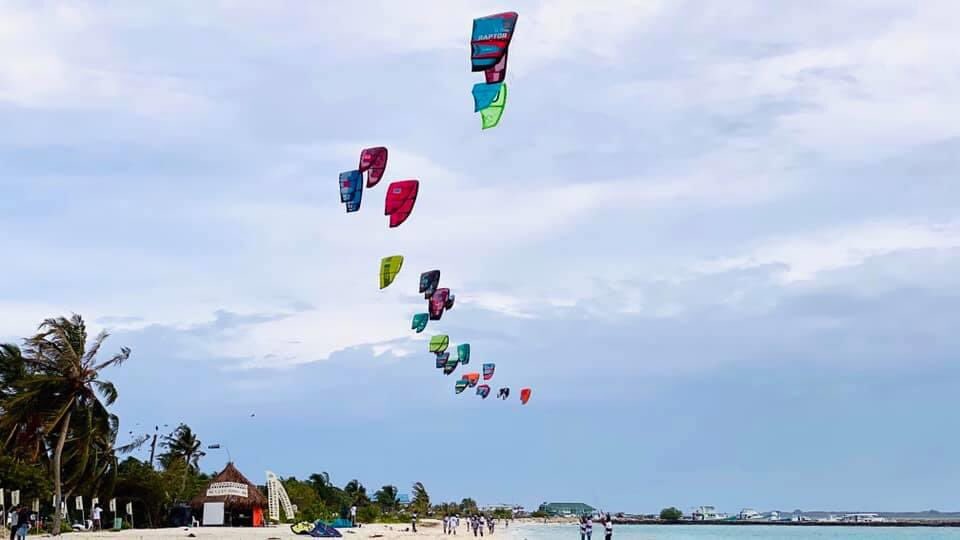 Varah ves rythi manzareh.🤙
#kulhudhuffushikiteboarding 
#Hatharudhan 
@MoYSCEmv <a href="/AhmedMahloof/">Ahmed Mahloof</a> <a href="/ibusolih/">Ibrahim Mohamed Solih</a>
