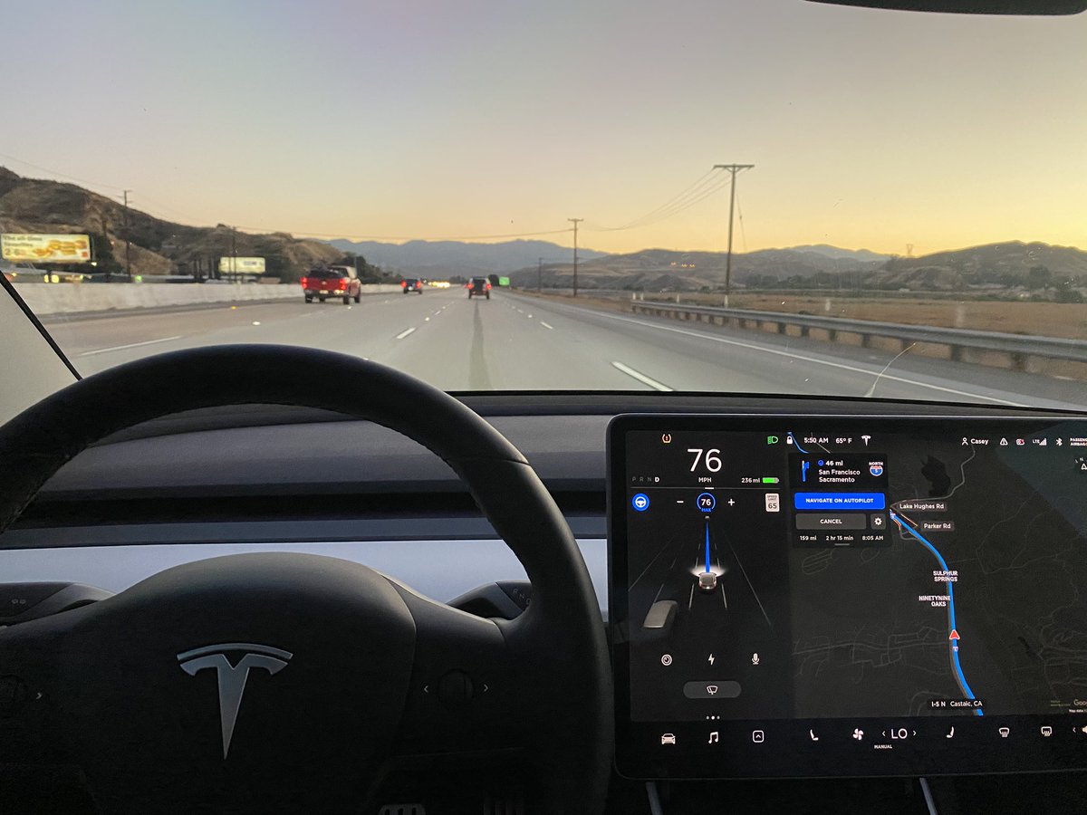 Casey's tweet photo. early morning road trip. one hour in. 160 miles until next charging station stop https://t.co/MYh0oRuLFe