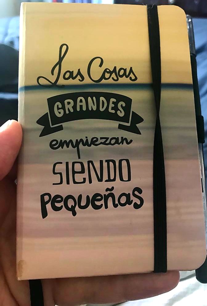 AidaBelloOK's tweet photo. Valorando lo pequeño!
Mi Instagram profesional @dra.aidabellocanto
#Bienestar #ActitudPositiva 
#InteligenciaEmocional https://t.co/20rFA4lr4t