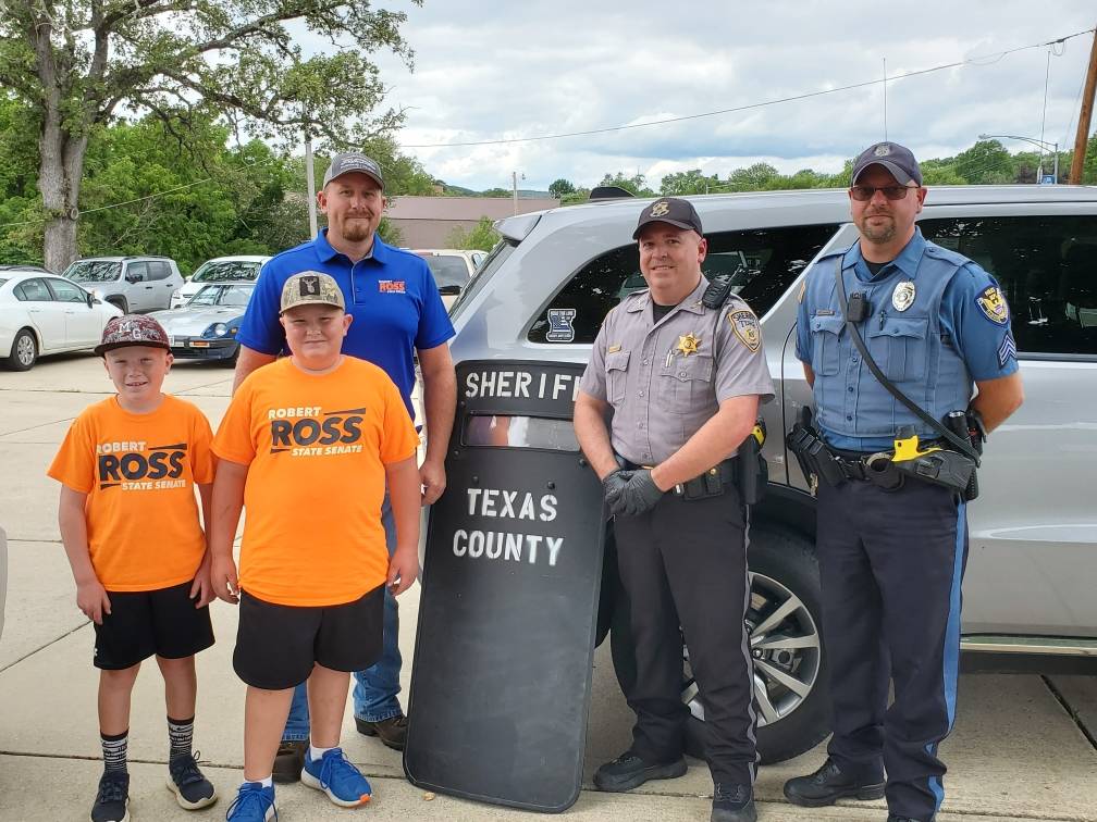 Proud to support our local law enforcement (Texas Co Sheriff/Cabool City Officer's) at the "Back The Blue" fundraiser for safety equipment.  We're grateful for law enforcement and appreciate what they do!